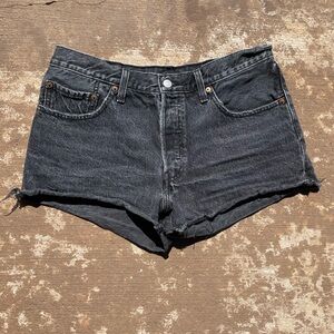 Levi's Black Jean Shorts High-Waisted Frayed Hem